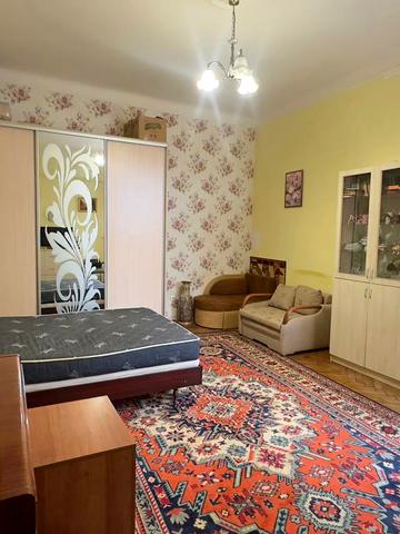 Генерала Тарнавського вул. (Кутузова), 24