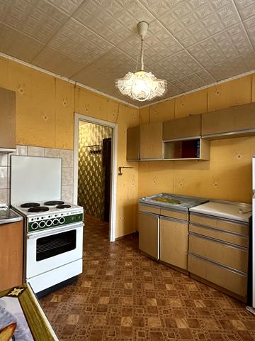 житловий масив Тополя-2 вул., 33