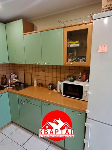 Дмитра Донцова вул., 5