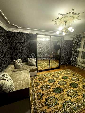 Академіка Павлова вул., 160в