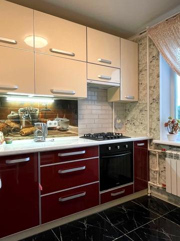 Михайла Лушпи просп. (Космонавтів), 15