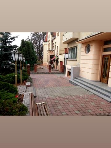 Михайла Драгоманова вул., 56