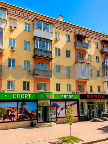 Лесі Українки бульв., 16
