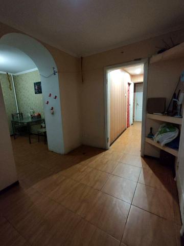 Героїв просп., 43
