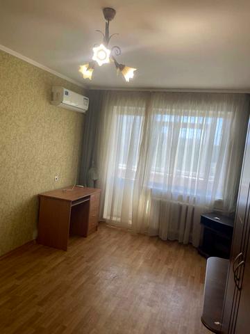 Володимира Івасюка вул. (Головка), 4