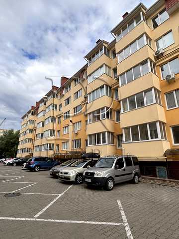 Тарасівська вул., 25