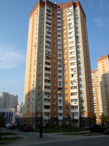 Урлівська вул., 15