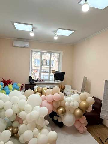 Незалежності вул., 47