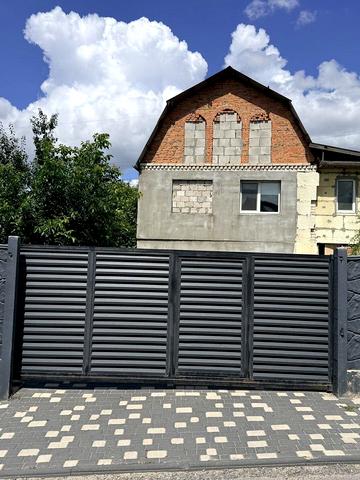Заярна вул., 19