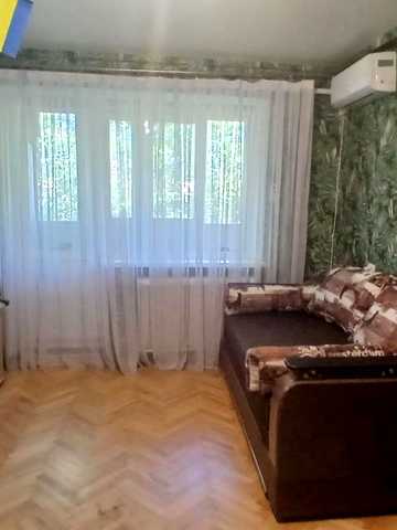 Метробудівська вул., 6