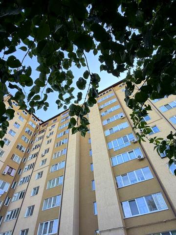 Чорновола вул., 128А