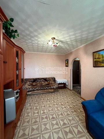 Івана Каркача бульв., 79