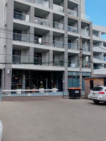 Валерія Самофалова вул. (Каманіна), 20