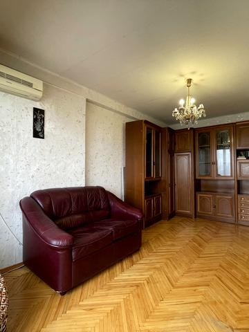 Амвросія Бучми бульв., 5/1