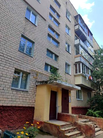 Льотна вул. (Червоногвардійська), 23