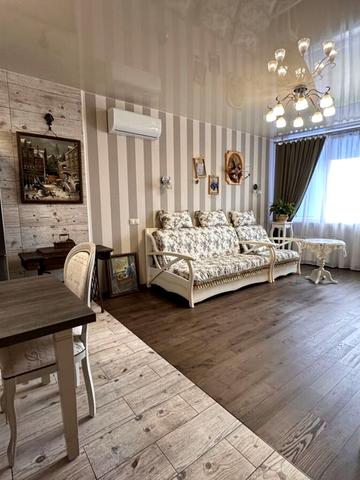 Вишгородська вул., 45/11