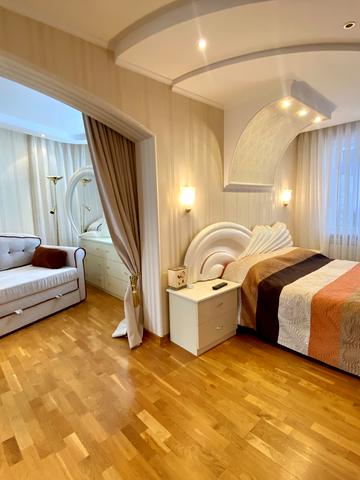Велика Діївська вул. (Братів Трофімових), 32