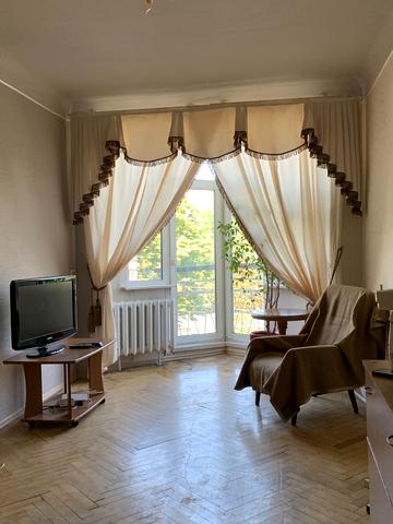 Берестейський просп. (Перемоги), 7