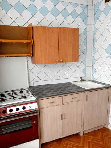 Амосова вул. (Корчагінців), 5