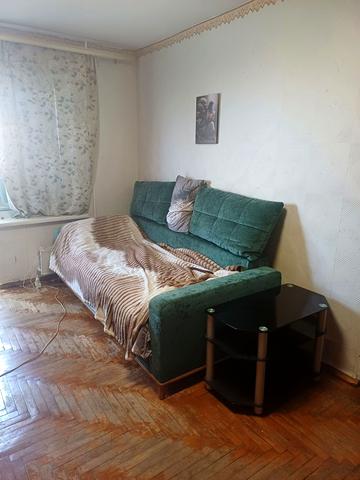 Симиренка вул., 28