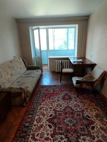 Метрологічна вул., 8
