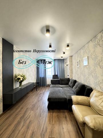Святошинська вул., 56