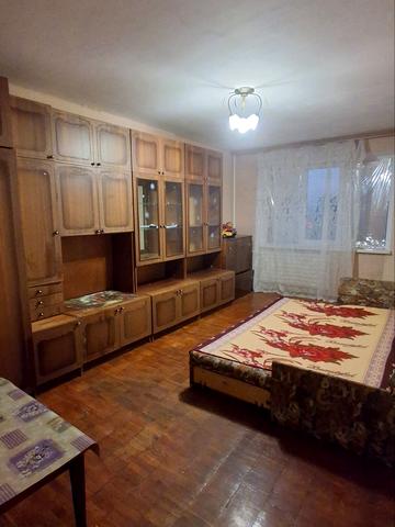 Санаторна вул., 27