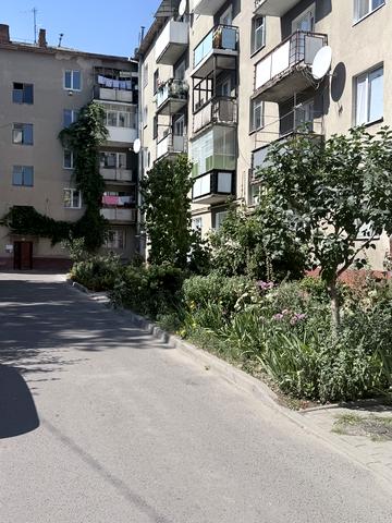 Дубнівська вул., 34