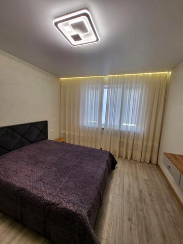 Андрія Аболмасова вул. (Панельна), 7