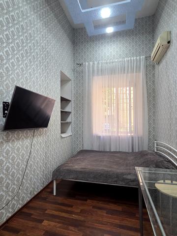 Ніжинська вул., 56