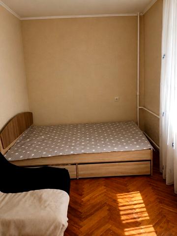 Олени Теліги вул., 11