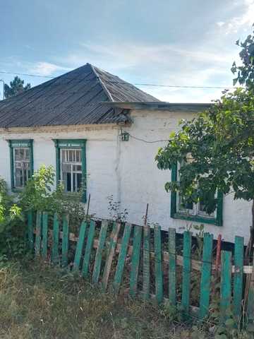 Ферганська вул., 11