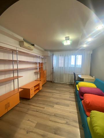 Запорізьке шосе, 40