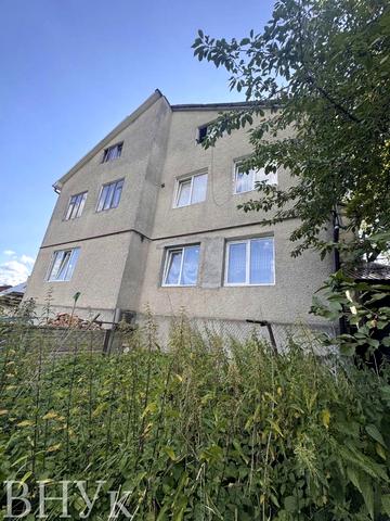 Данила Галицького вул., 48