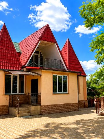 Гагаріна вул., 75
