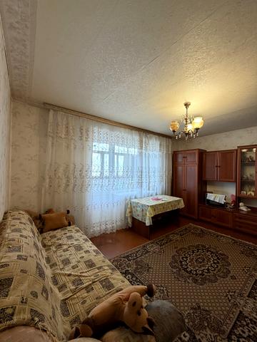 Станишівський майдан пл., 1