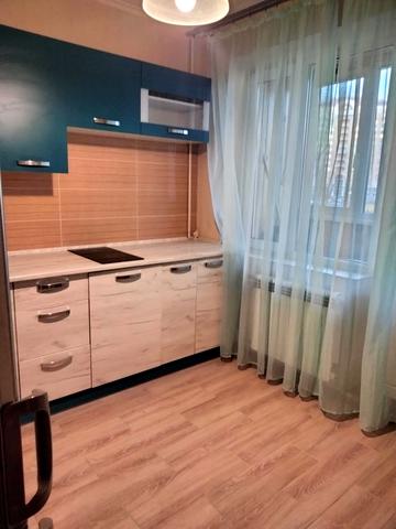 Приозерна вул., 4