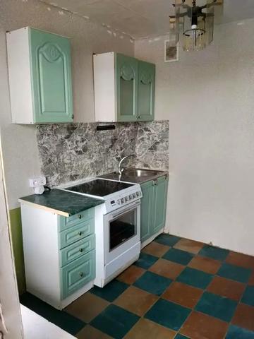 Донецьке шосе, 12