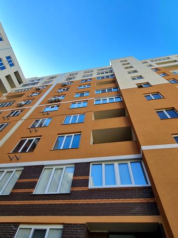 Захисників України вул. (1-го Травня), 40-Б