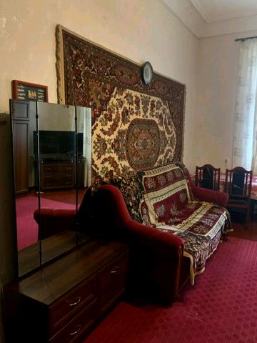 Пироговська вул., 5