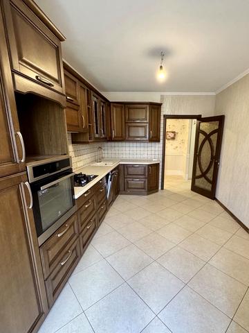 Архітектора Старова вул., 2/6 к.3