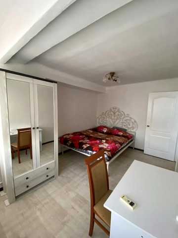 Торгова вул., 1Б