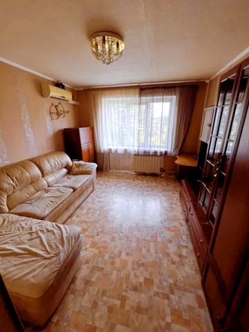 Каденюка вул. (Танкопія), 30
