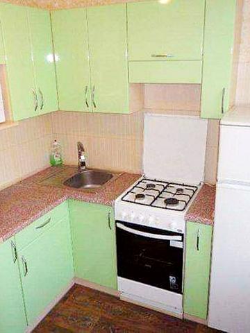 Колодязна вул., 15