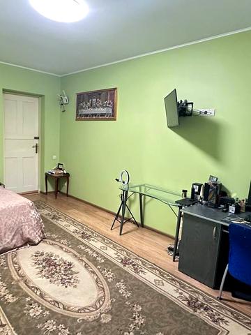 Науки просп., 63