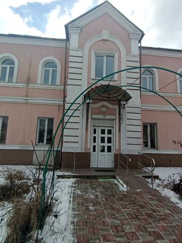 Центр, 10