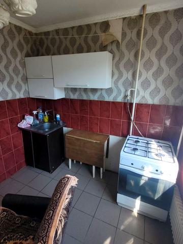 Петра Сагайдачного вул., 8