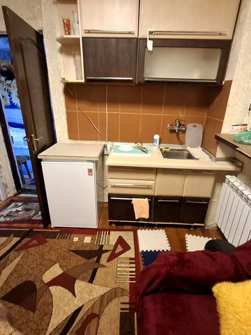 Володимира Антоновича вул. (Свердлова), 10б