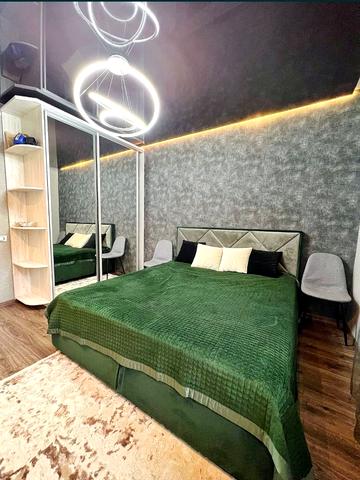 Соборності вул. (Жовтнева), 46