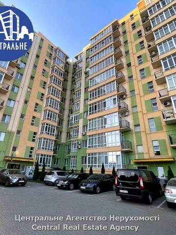 Миколаївська вул., 39